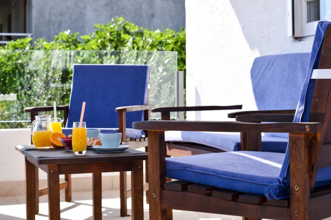 Solymar Villa Posedarje Buitenkant foto